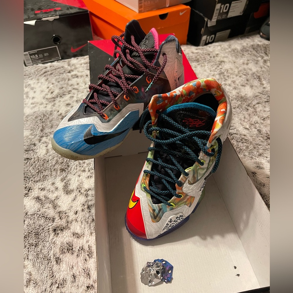 Nike Lebron XI premium “what the” size 9